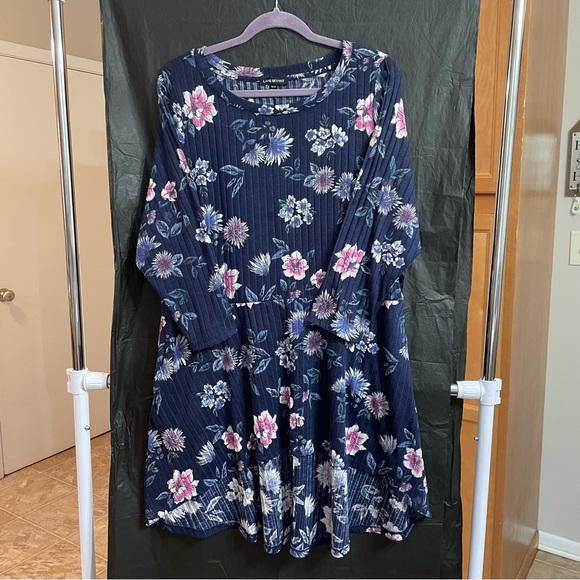 Lane Bryant 18/20 Navy Striped Floral Knit Top Summer Babydoll Hi Low Hem - Picture 1 of 5